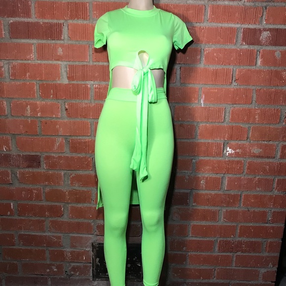 Love Glow Pant Set🌺 - Picture 2 of 7